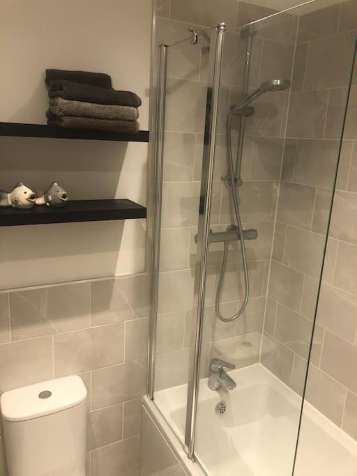 Entire 2 Bedroom House In * Tamworth