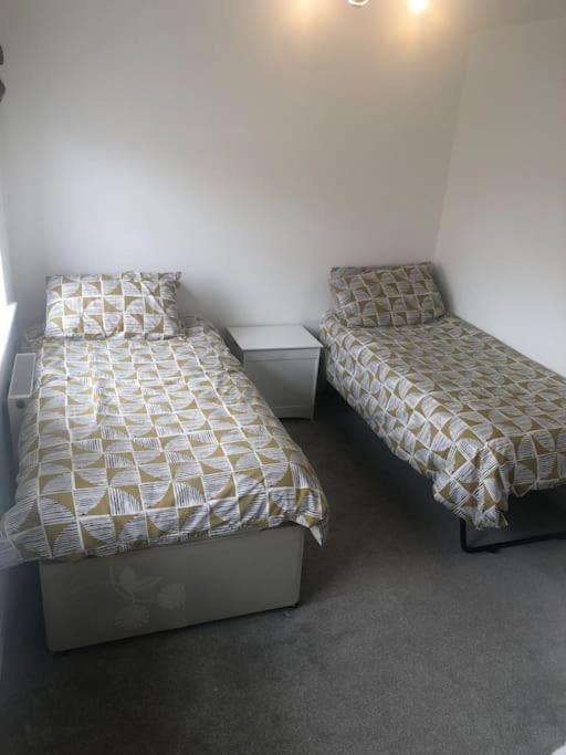 Holiday home Entire 2 Bedroom House In *